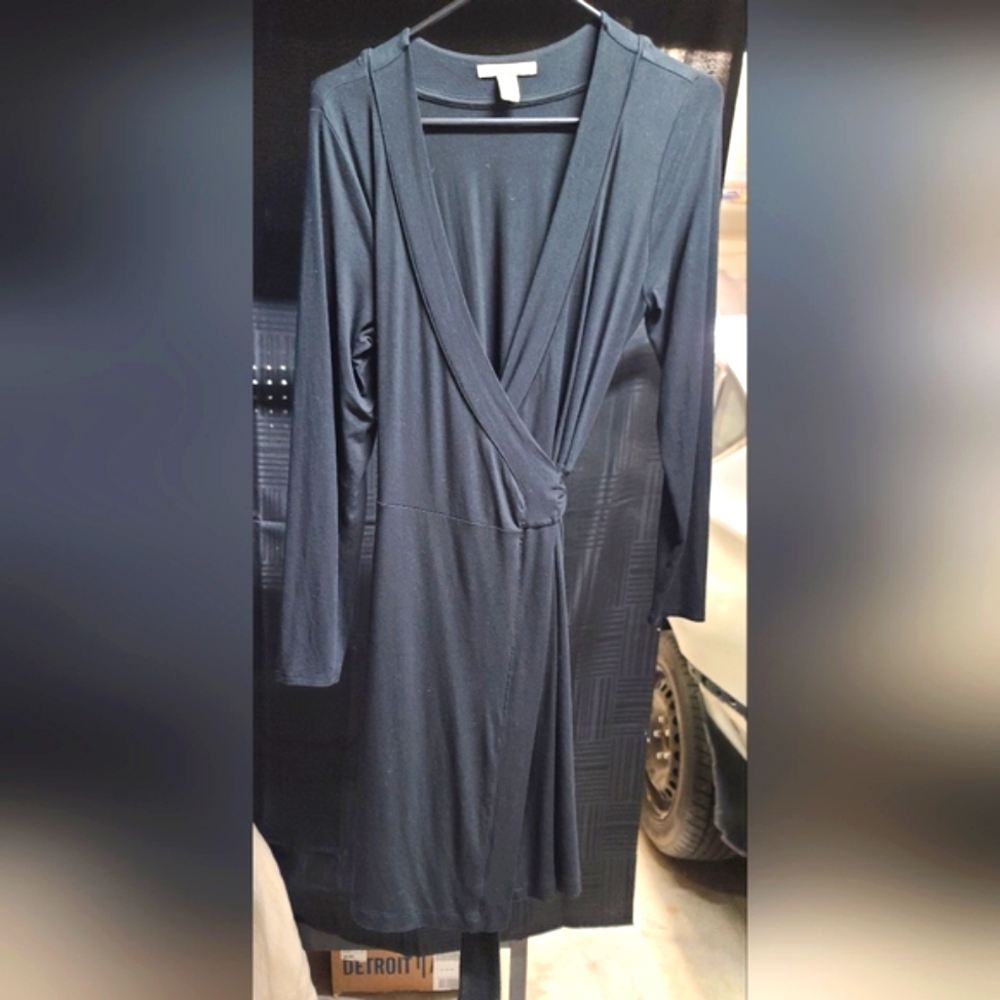 EUC Banana Republic Black Long Sleeve Dress